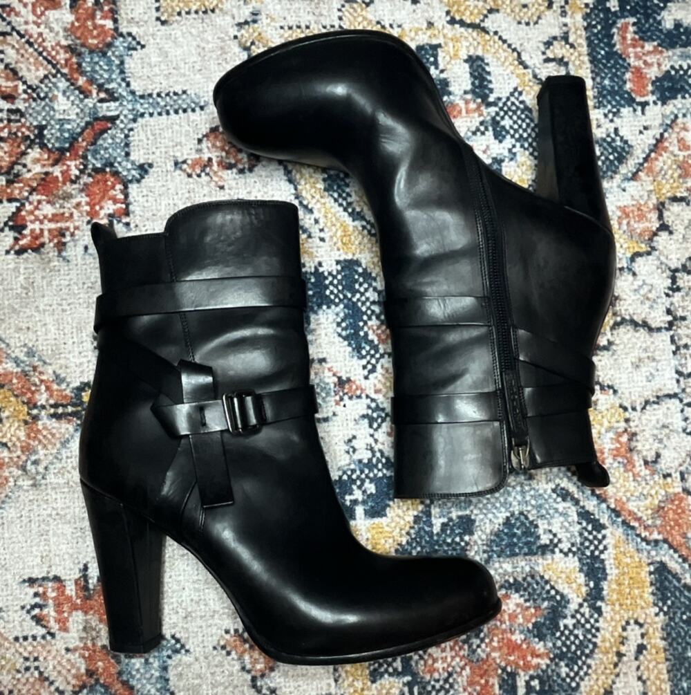 Sartore Paris Luxury Black Leather Wrap Strap Ankle Boots 39 MSRP $950